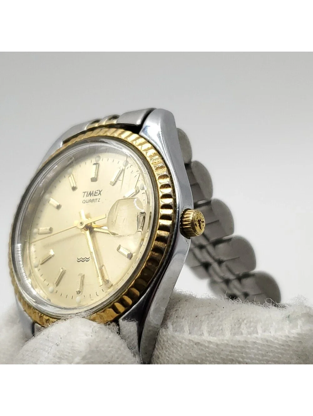 Vintage 1993 Timex Quartz Womens Watch 24mm Two-Tone Date Dial New Battery